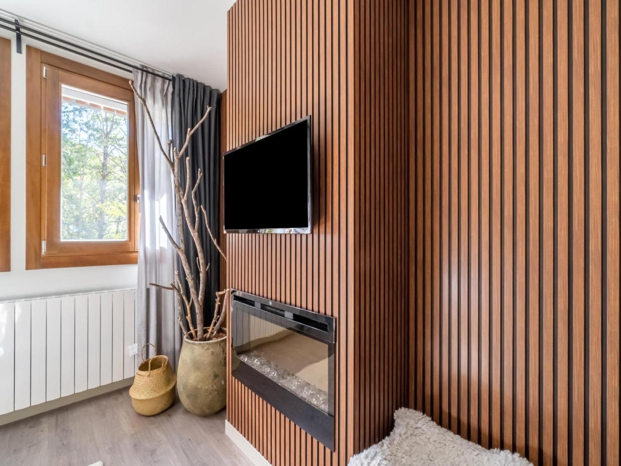 Natusliving Benasque E Apartment Bagian luar foto