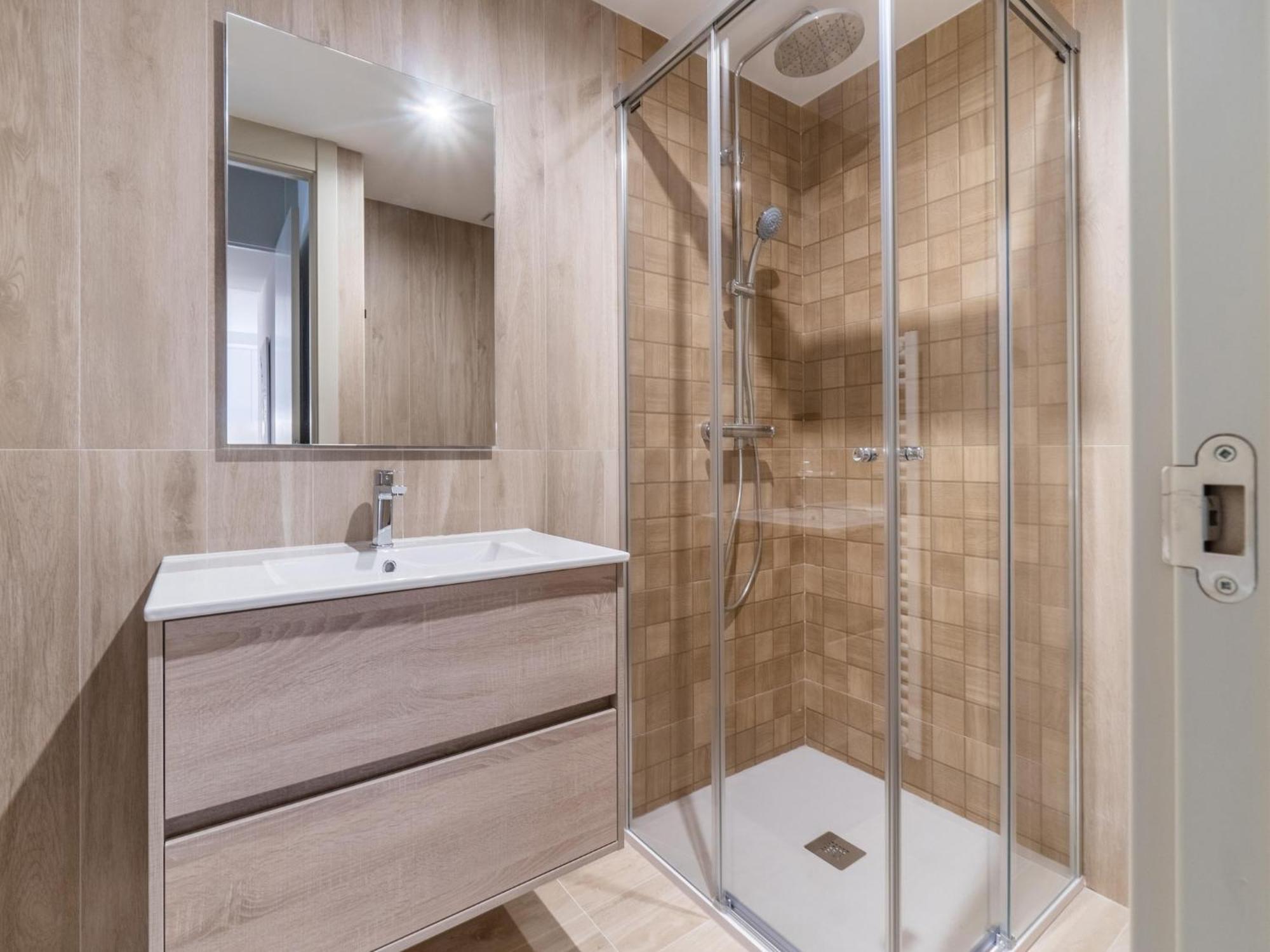 Natusliving Benasque E Apartment Bagian luar foto